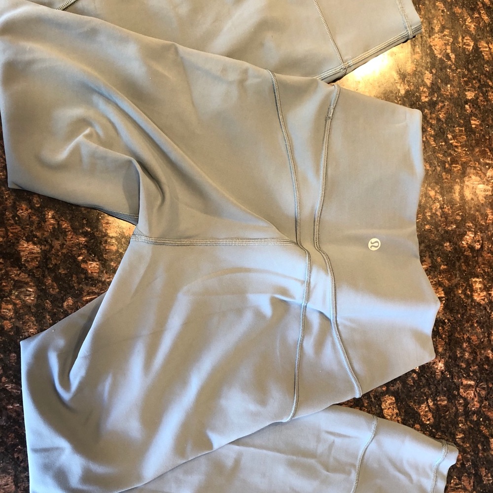 Lululemon Pants - Size 6